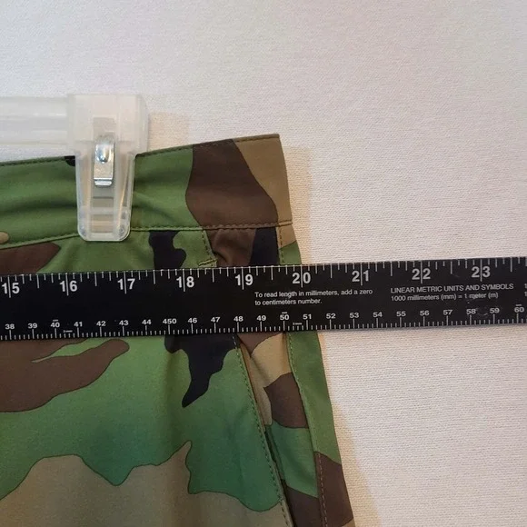 Polo Ralph Lauren Mens Camouflage All Day Beach Shorts Size 36 Zip Pocket - Picture 6 of 8